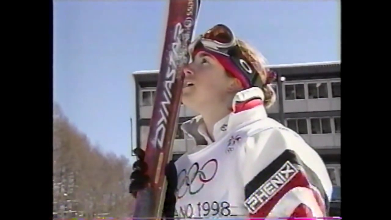 日本中が感動の涙　里谷多英 Tae Satoya 長野五輪女子モーグル金メダル 1998 冬季オリンピックで女性で初めての金メダル 1998 Naganoオリンピック.