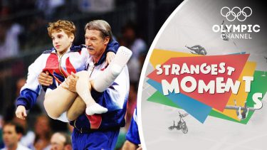 Kerri Strug’s Unforgettable Determination to Win Gymnastics Olympic Gold | Strangest Moments
