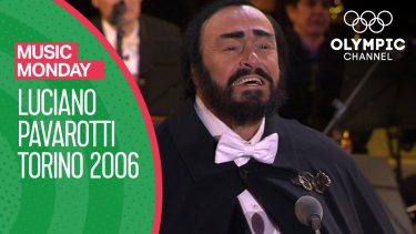Luciano Pavarotti’s Last Public Performance – Torino 2006 Opening Ceremony | Music Monday