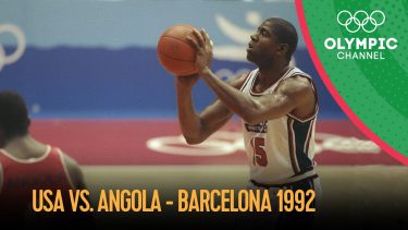 The Dream Team’s First Olympic Match – Men’s Basketball – Full Game | Barcelona 1992 Replays